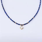 Lapislazuli Trebol white studio background