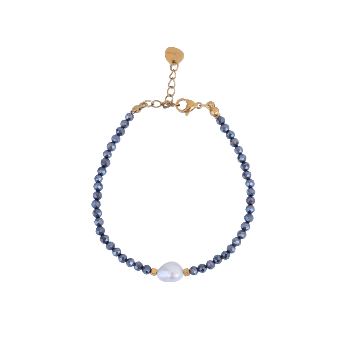 Pulsera de hematita natural con perla de agua dulce y detalles dorados.

